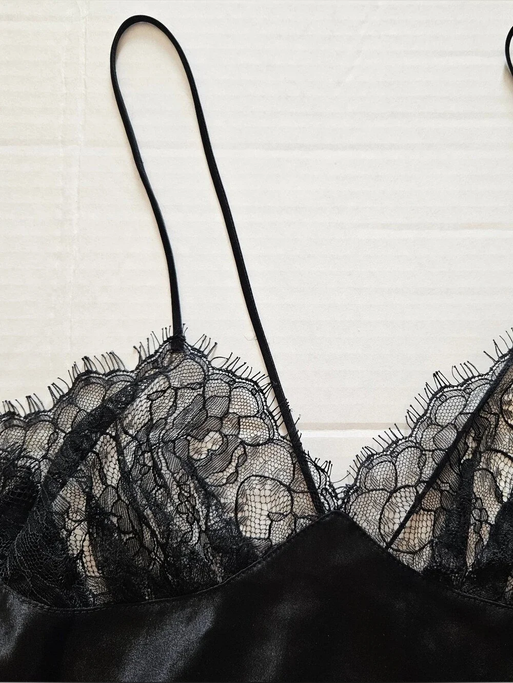 Vintage 90s Jessica Lynn Black Satin Lace Strappy Maxi Nightgown S